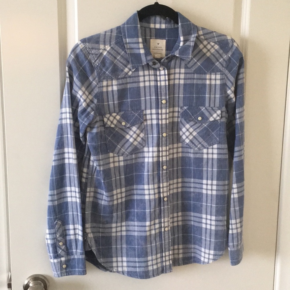 American Eagle top